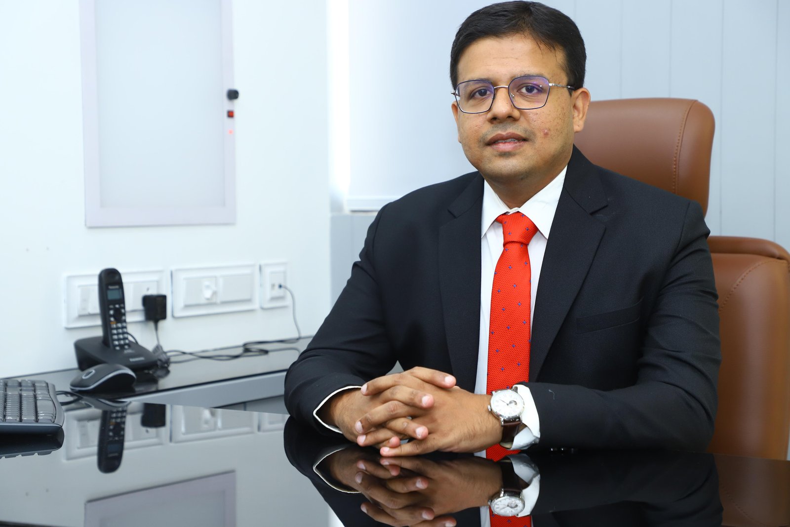 Dr. Amol Mehta